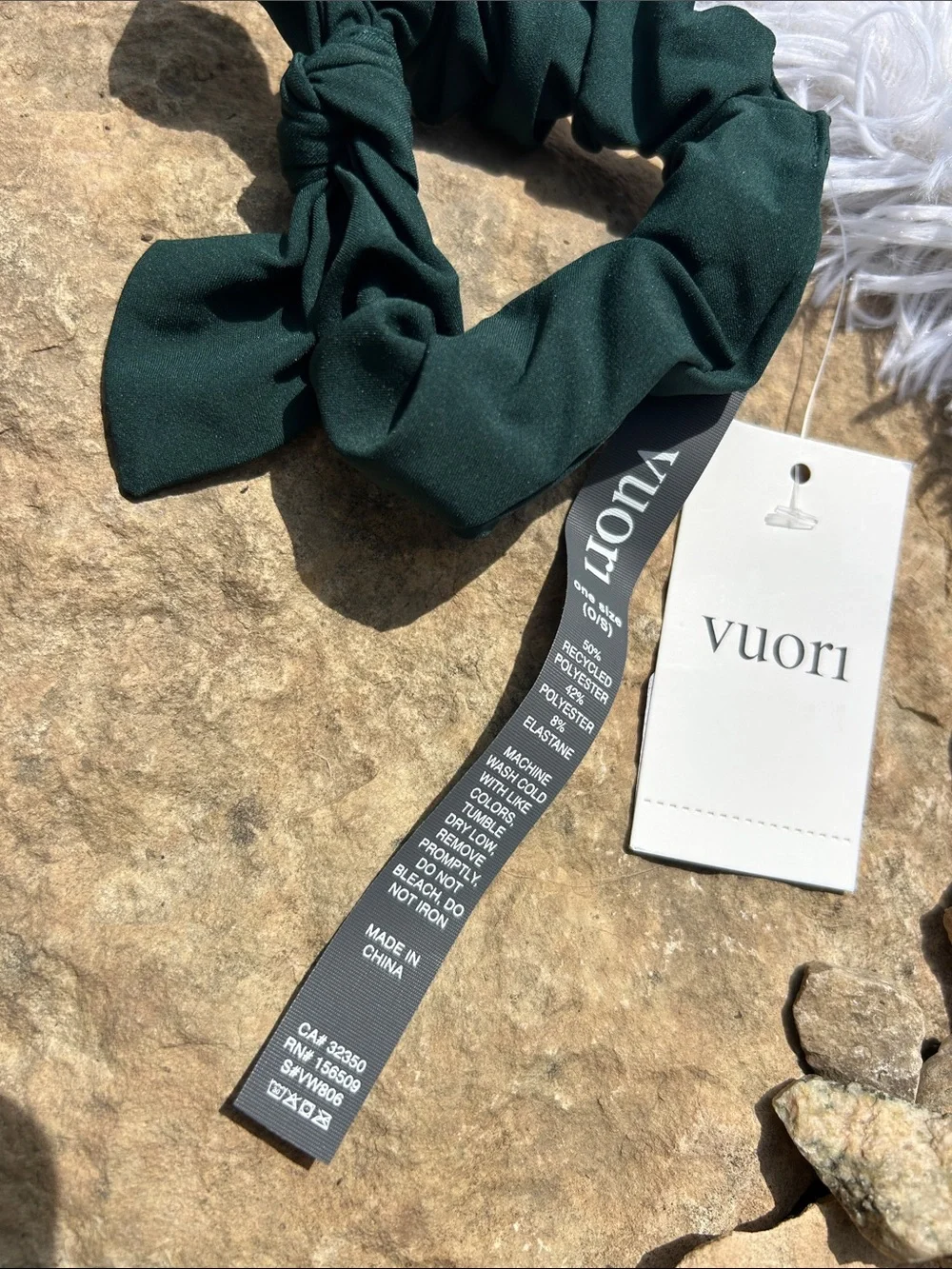 Vuori Scrunchie with Bow in Grass  Dark Green Color New with tags!